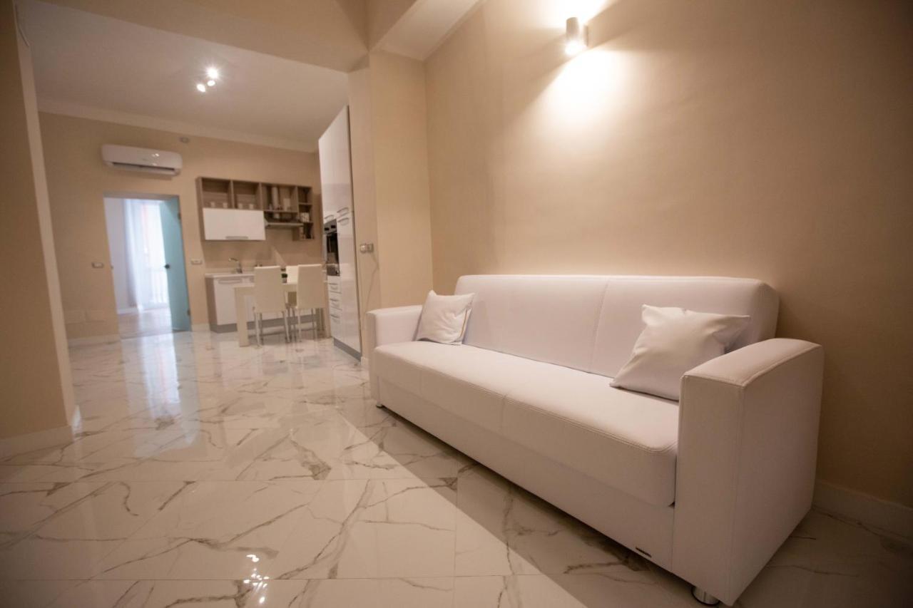 Privilege Chiaia By Dimorra Naples Exterior photo