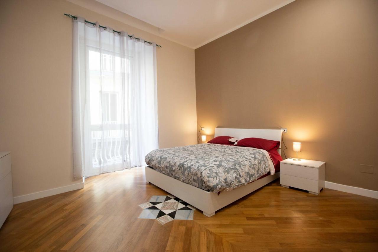 Privilege Chiaia By Dimorra Naples Exterior photo