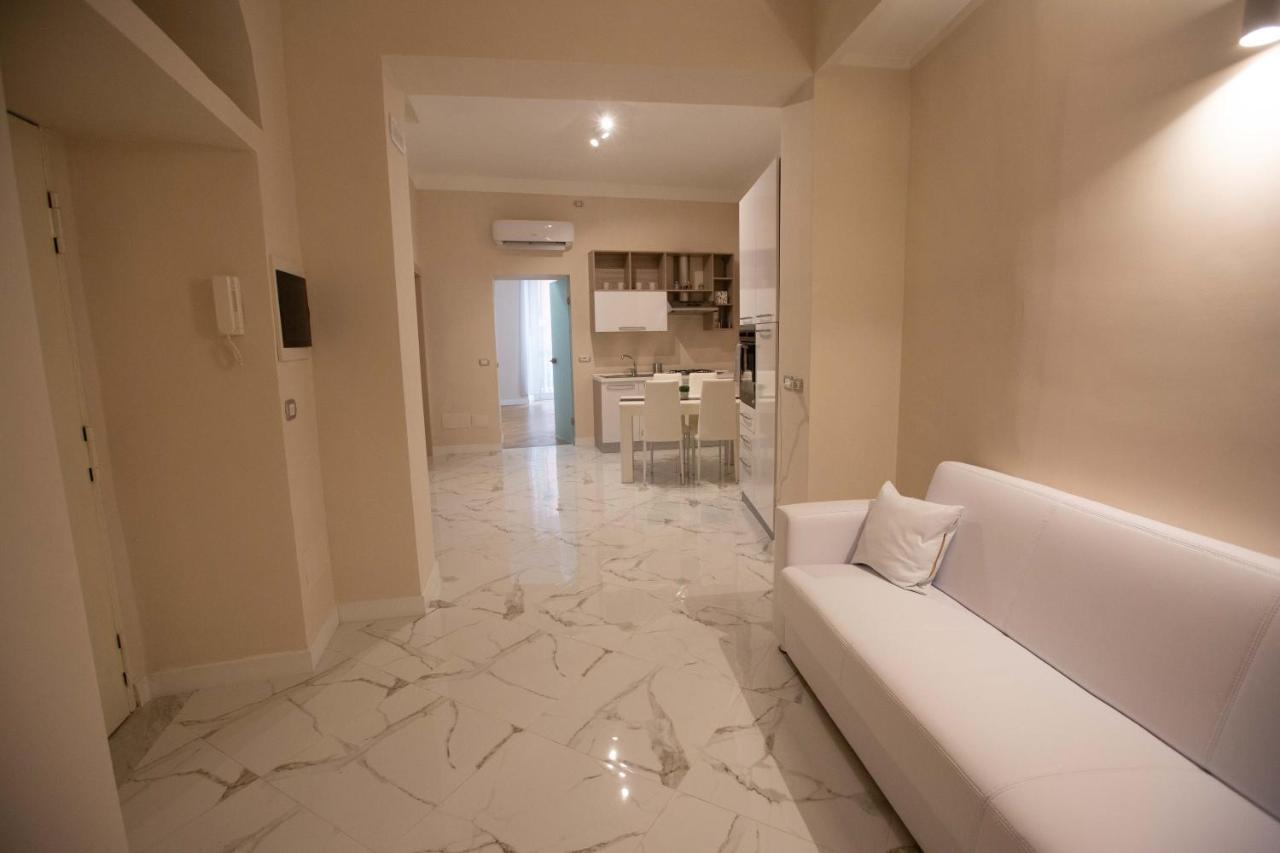Privilege Chiaia By Dimorra Naples Exterior photo